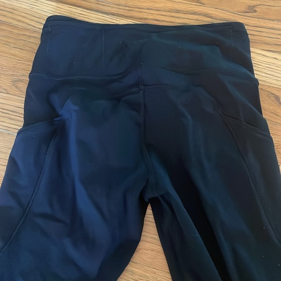 Lululemon leggings - Picture 5 of 6